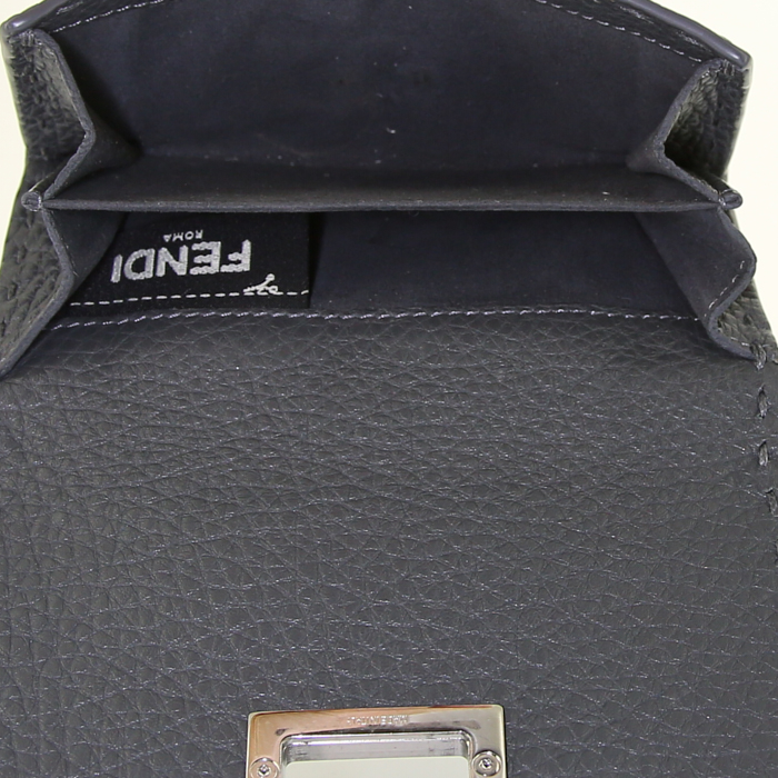 Fendi Selleria wallet in grey grained leather - Detail D1