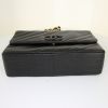 Bolso de mano Chanel Vintage en cuero granulado acolchado negro - Detail D5 thumbnail