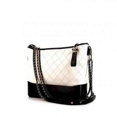Bolso bandolera Chanel Gabrielle  en cuero acolchado bicolor blanco y negro