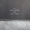 Bolso de mano Louis Vuitton Cluny en cuero Epi negro - Detail D3 thumbnail