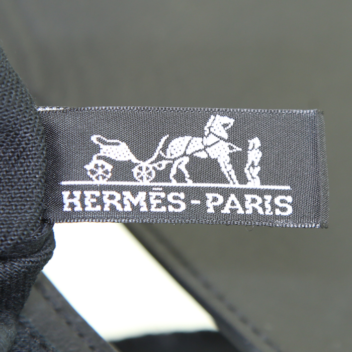 Sac à main Hermès Valparaiso en cuir noir et toile noire - Detail D3