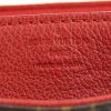 Bolso bandolera Louis Vuitton Pallas Chain en lona Monogram y cuero rojo - Detail D4 thumbnail