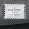 Borsa portadocumenti Louis Vuitton Icare in tela a scacchi grigio Graphite e pelle nera - Detail D4 thumbnail