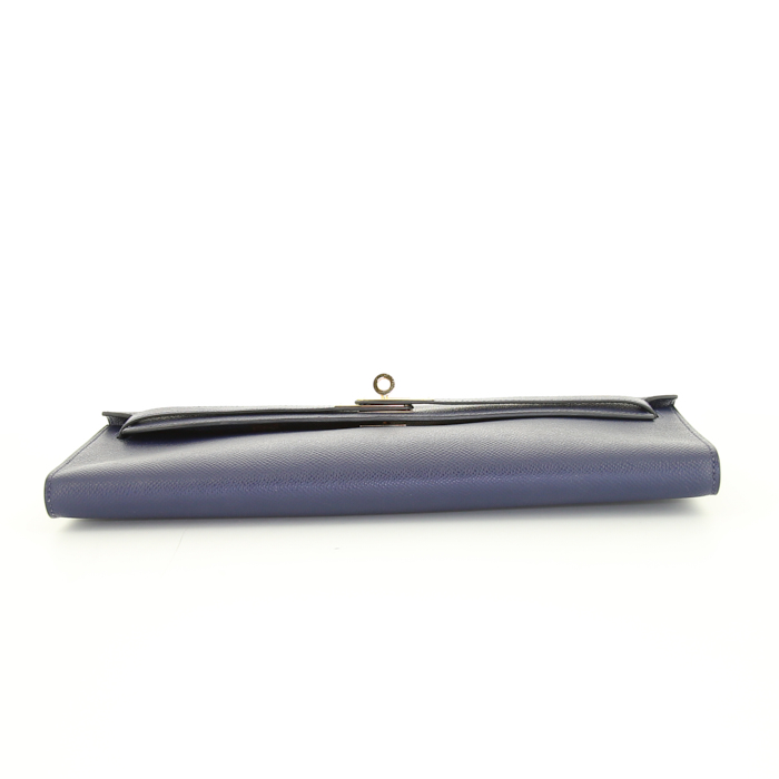 Hermès Kelly Cut pouch in blue epsom leather - Detail D5