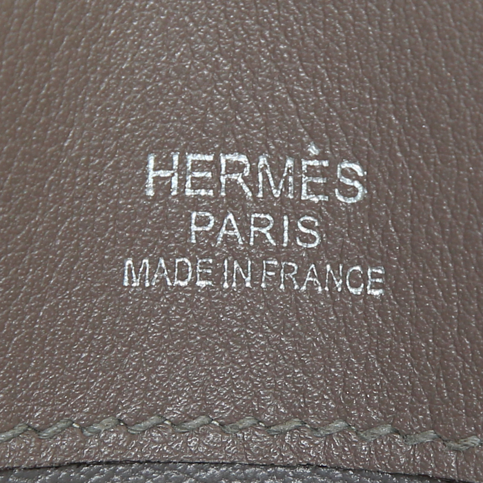 Hermès pouch in etoupe Swift leather - Detail D3