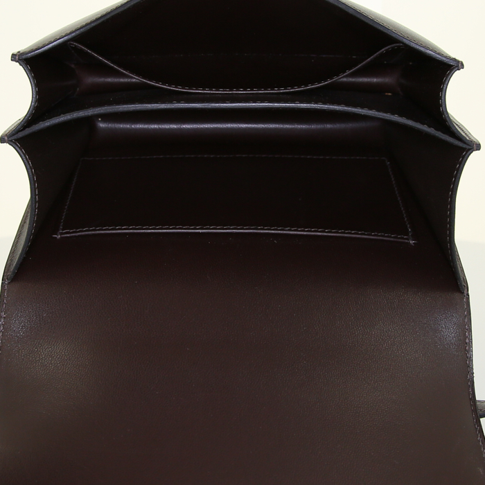 Borsa da spalla o a mano Hermes Constance mini in pelle box marrone cioccolato - Detail D3