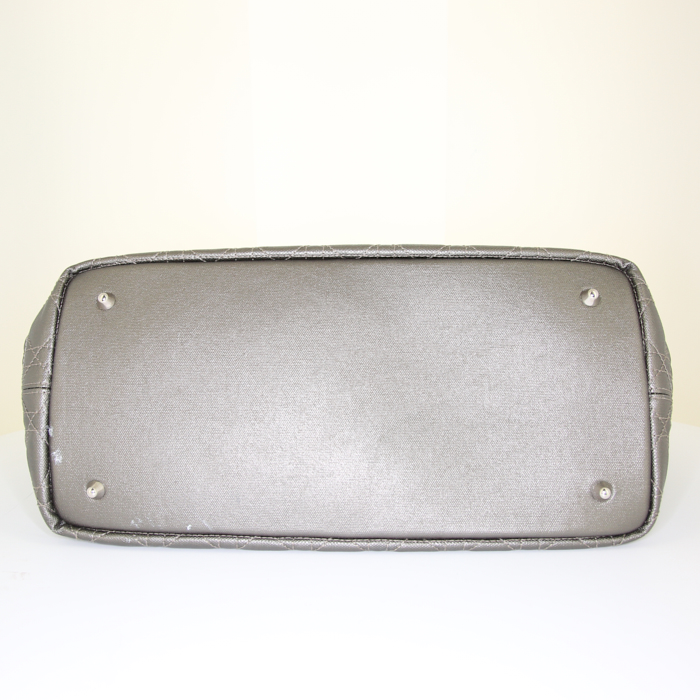 Bolso de mano Dior Panarea en lona cannage marrón dorada y cuero marrón dorado - Detail D4