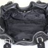 Bolso de mano Dior Charming Lock en lona acolchada y cuero negro - Detail D2 thumbnail