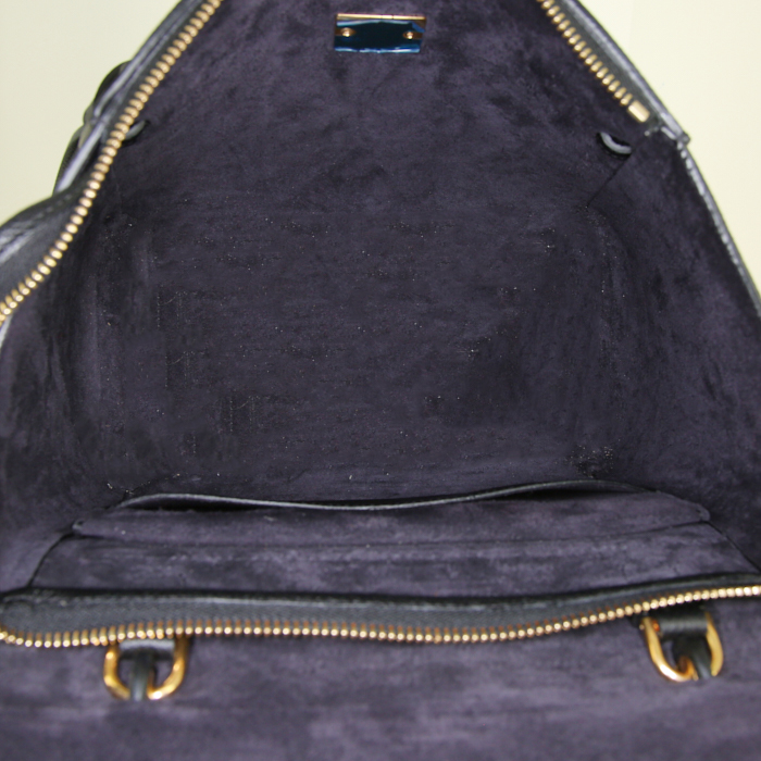 Sac à main Celine Belt petit en cuir noir - Detail D3