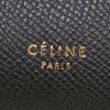 Bolso de mano Celine Belt pequeño en cuero negro - Detail D4 thumbnail