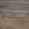 Bolso de mano Celine Luggage modelo mediano en cuero granulado beige gris - Detail D3 thumbnail