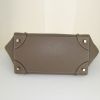 Bolso de mano Celine Luggage modelo mediano en cuero granulado beige gris - Detail D4 thumbnail
