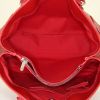 Louis Vuitton Passy shopping bag in red epi leather - Detail D2 thumbnail