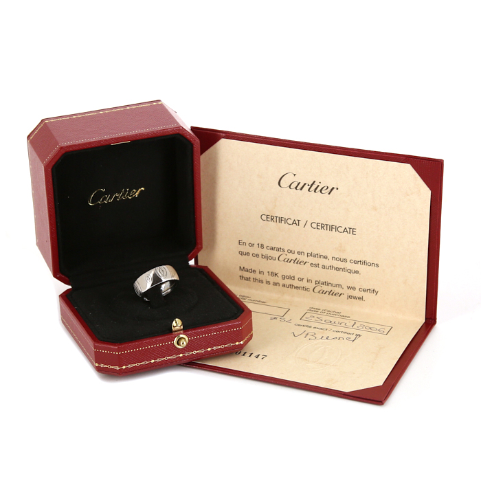 Anello Cartier Happy Birthday modello grande in oro bianco - Detail D2