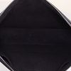 Louis Vuitton Pochette accessoires pouch in black patent epi leather - Detail D2 thumbnail