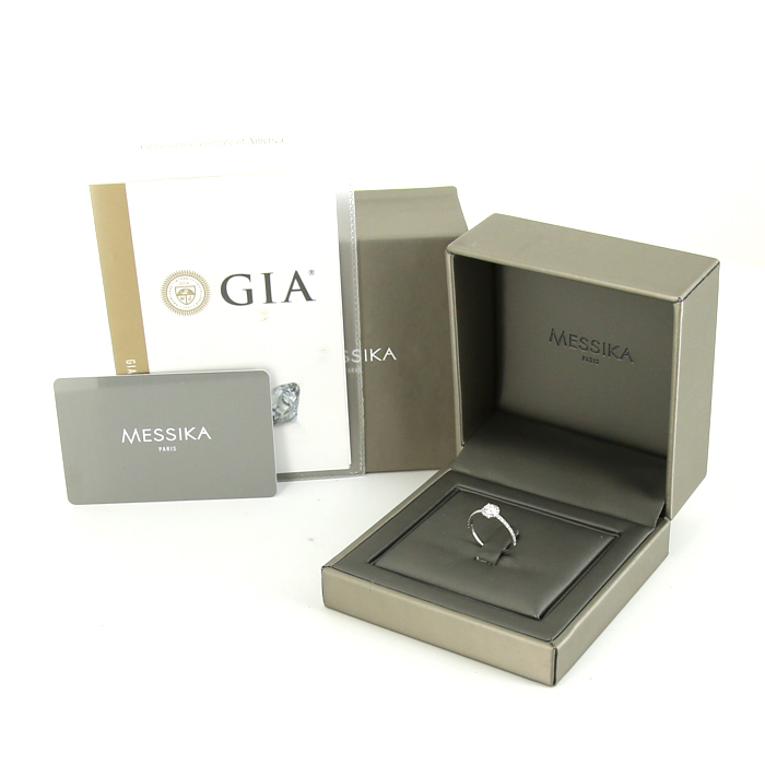 Bague Messika Joy en or blanc et diamant de 0,45 carat - Detail D2