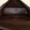 Bolso de mano Chanel 2.55 en charol acolchado marrón - Detail D3 thumbnail