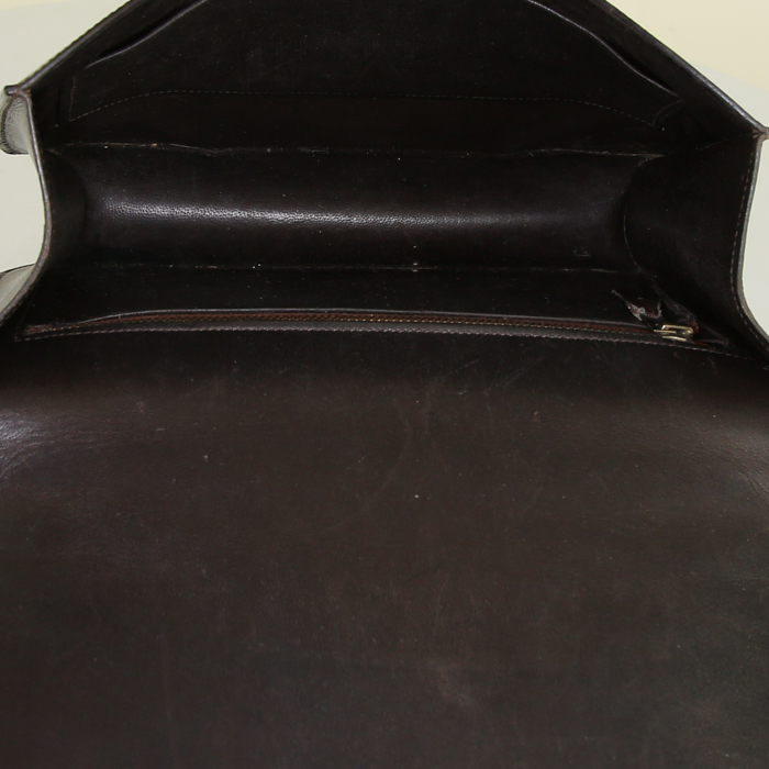 Hermes Constance bag worn on the shoulder or carried in the hand in chocolate brown box leather - Detail D3
