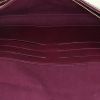 Pochette Louis Vuitton en cuir verni monogram violet - Detail D3 thumbnail