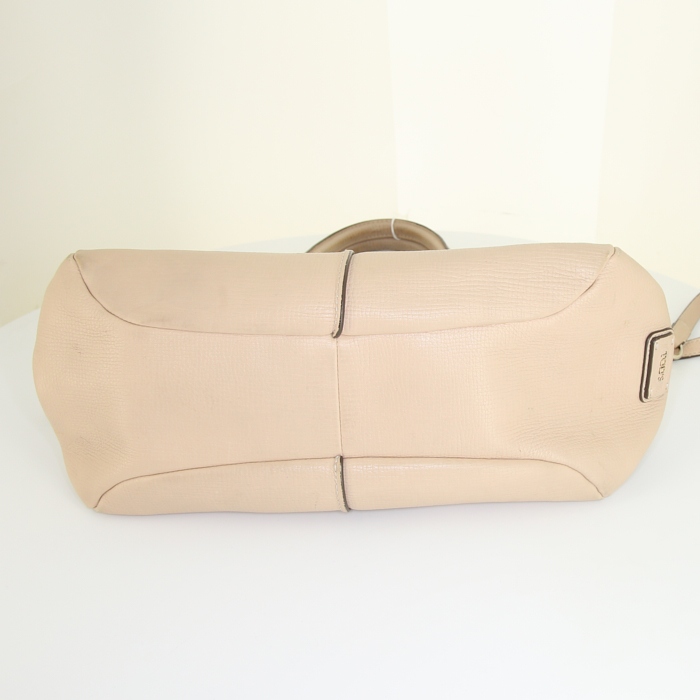 Bolso de mano Tod's D-Styling modelo grande en cuero beige - Detail D5