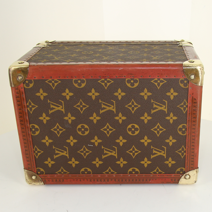 Louis Vuitton vanity case in monogram canvas and brown lozine (vulcanised fibre) - Detail D5