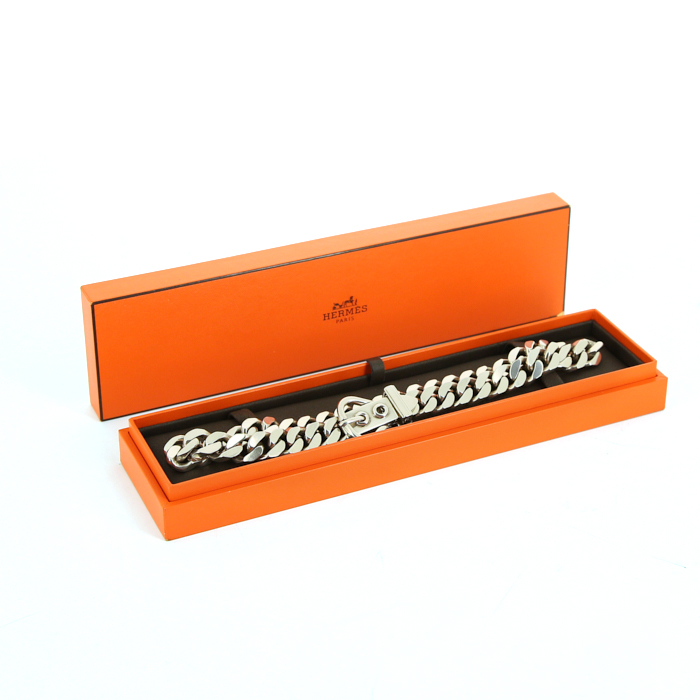 Collar Hermès Boucle Sellier modelo mediano en plata - Detail D2