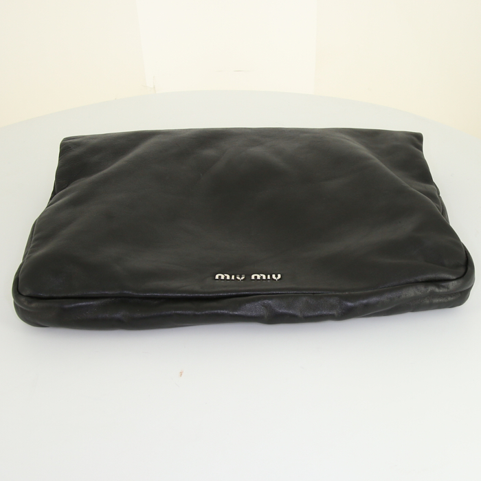 Sac porté épaule ou main Miu Miu Iconic Crystal en cuir matelassé noir - Detail D4