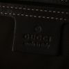 Bolso bandolera Gucci en lona Monogram gris - Detail D3 thumbnail