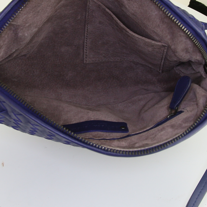Sac bandoulière Bottega Veneta Nodini en cuir tressé bleu - Detail D2