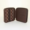 Louis Vuitton pouch in brown damier canvas - Detail D2 thumbnail