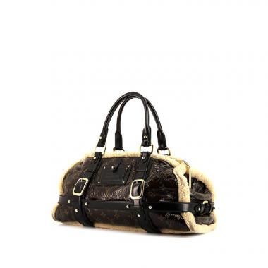 Borsa da spalla o a mano Louis Vuitton Shearing Thunder in tela monogram cerata marrone con borchie e pelle verniciata nera