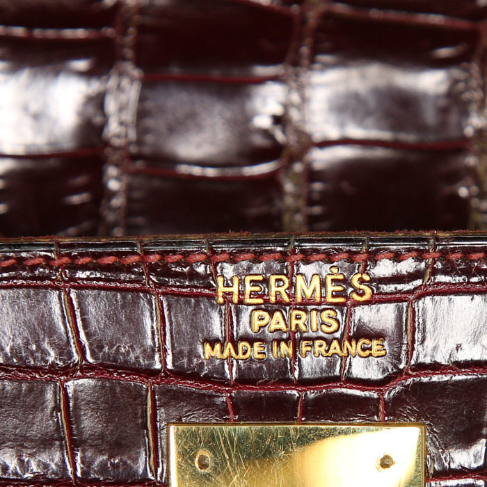 Hermes Kelly 32 cm bag worn on the shoulder or carried in the hand in burgundy crocodile - Detail D3