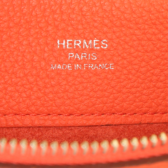 Bolsito de mano Hermès Bazar en cuero togo naranja - Detail D3