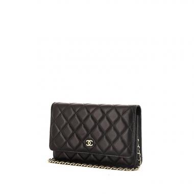 Bolso bandolera Chanel Wallet on Chain en cuero acolchado negro