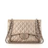 Chanel Timeless jumbo shoulder bag in gold quilted leather - 360 thumbnail