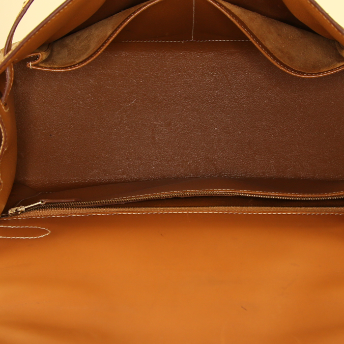 Sac à main Hermes Kelly 32 cm en cuir Chamonix gold - Detail D3