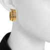Cartier Panthère 1980's hoop earrings in yellow gold and white gold - Detail D1 thumbnail