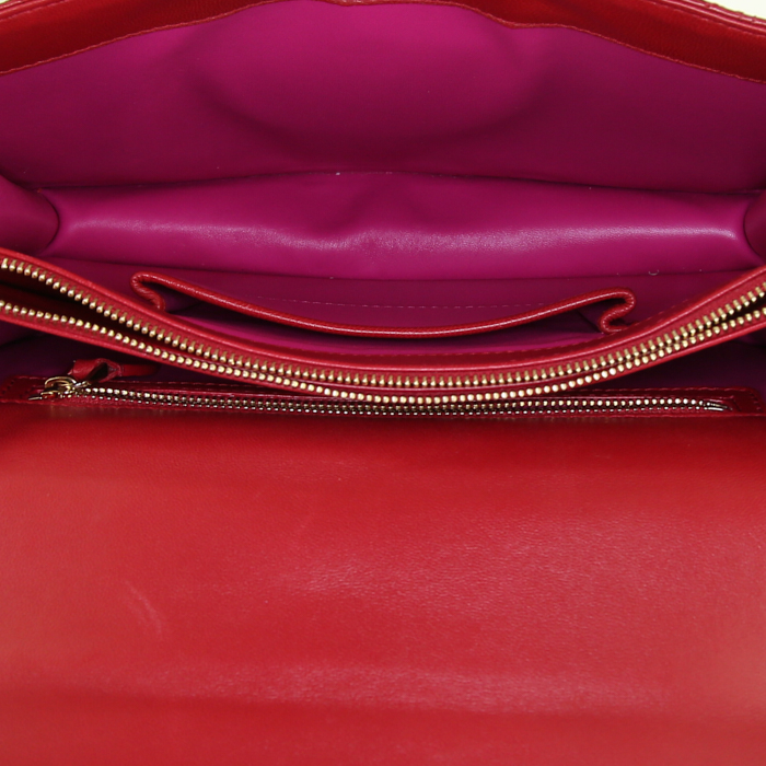 Bulgari Serpenti handbag in red leather - Detail D3