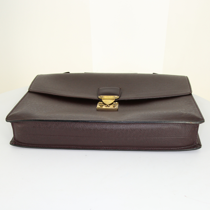 Louis Vuitton Laguito briefcase in brown taiga leather - Detail D4