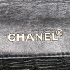 Sac bandoulière Chanel Baguette en cuir matelassé noir - Detail D3 thumbnail