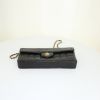 Sac bandoulière Chanel Baguette en cuir matelassé noir - Detail D4 thumbnail
