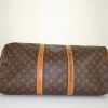 Bolso Louis Vuitton Keepall 50 cm en lona Monogram marrón y cuero natural - Detail D4 thumbnail