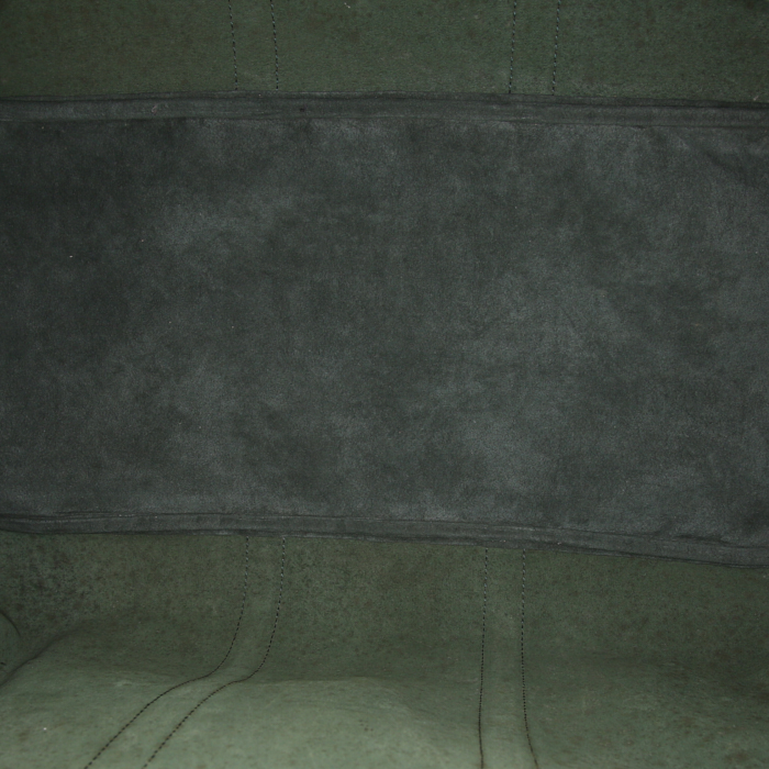 Borsa da viaggio Louis Vuitton Kendall in pelle taiga verde - Detail D3