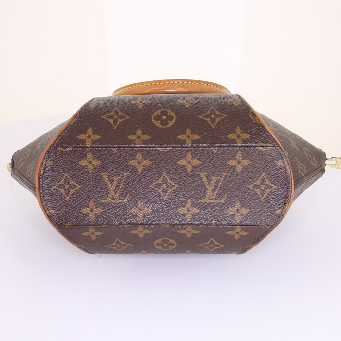 Louis Vuitton Ellipse small model handbag in monogram canvas and natural leather - Detail D4
