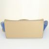 Bolso de mano Celine Trapeze modelo mediano en cuero beige y azul - Detail D5 thumbnail