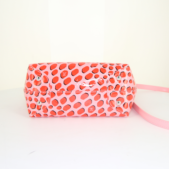 Borsa Louis Vuitton Open Tote in pelle verniciata rosa e rossa con stampa leopardata - Detail D5