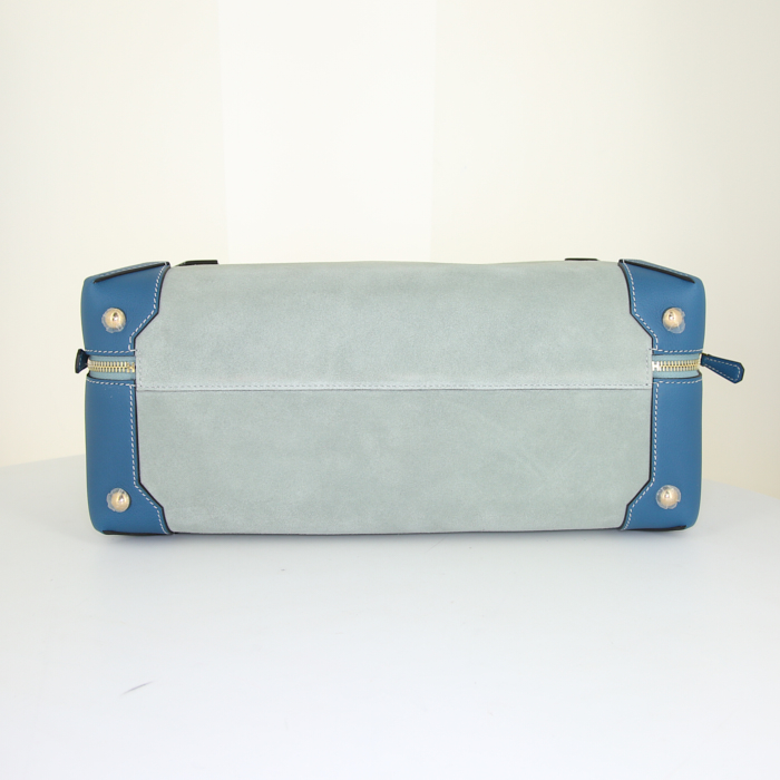 Sac 24 heures Hermès Maxibox 37 en veau doblis bleu et cuir Bleu de Galice - Detail D4