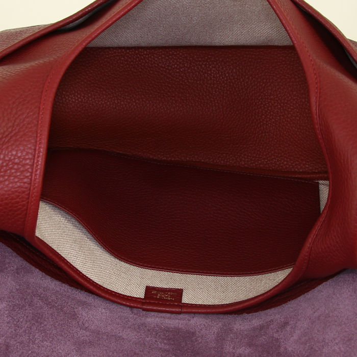 Hermès Baroudeur bag worn on the shoulder or carried in the hand in purple, burgundy and red tricolor togo leather and burgundy canvas - Detail D2