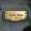 Borsa a tracolla Miu Miu in pelle nera decorazione con chiodi in metallo argentato - Detail D4 thumbnail