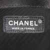 Sac bandoulière Chanel 2.55 en cuir matelassé noir - Detail D4 thumbnail
